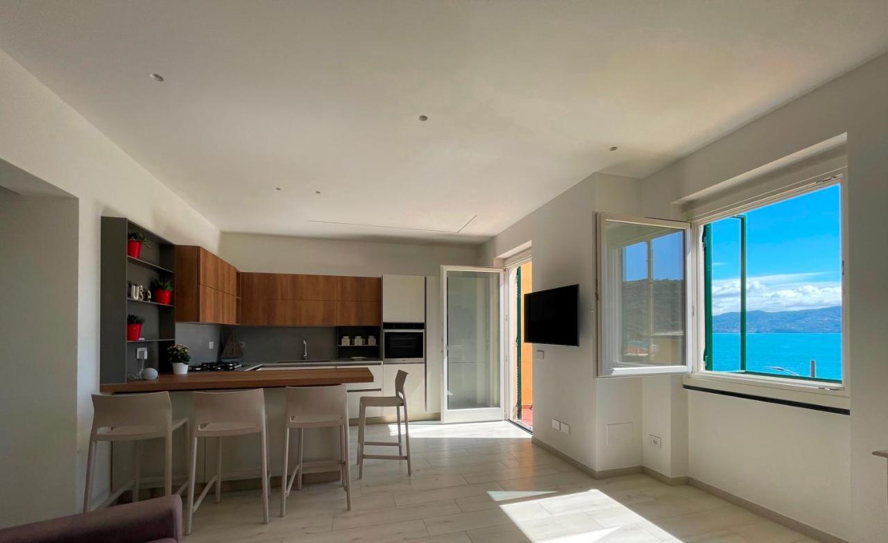韦内雷港Casa Irene Terrazza Vista Mare E Garage公寓 外观 照片